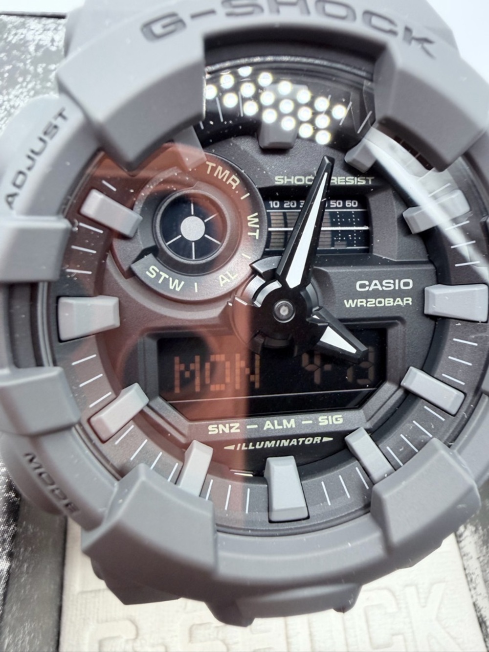 G-Shock Gray Digital-Analog Rugged Watch - Picture 4 of 5
